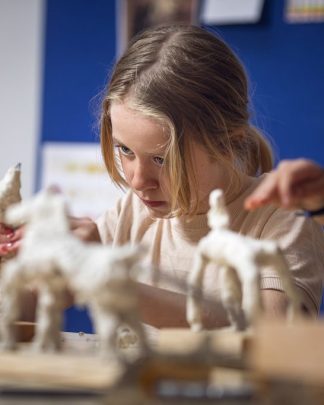 Billedkunst og tegning, mandagshold (for 8 til 12-årige / 2. til 5. klasse)